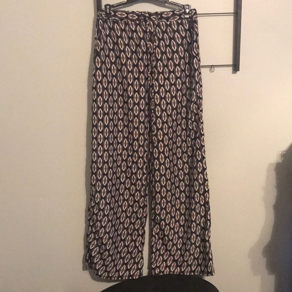 Flowy Patterned Pants